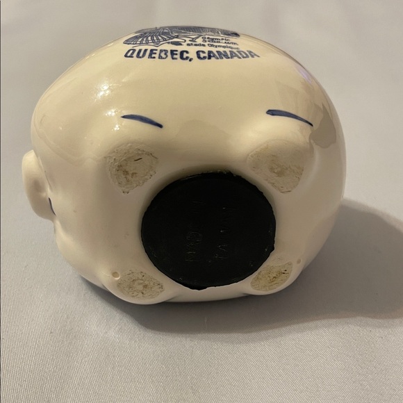 Montreal‎ Quebec Canada Piggy Bank - Picture 4 of 4